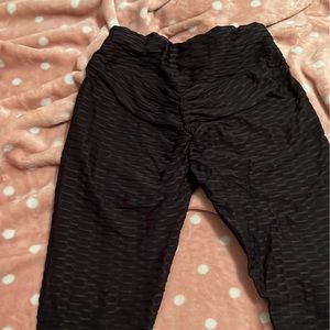 Black honeycomb leggings that go with anything